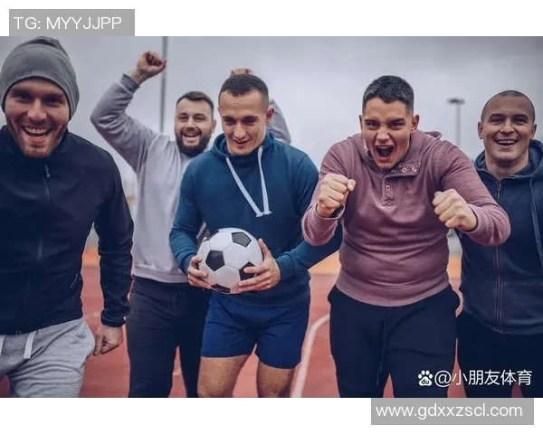 传奇足球巨星齐聚一堂 共谱绿茵荣耀篇章 永载史册的经典合照