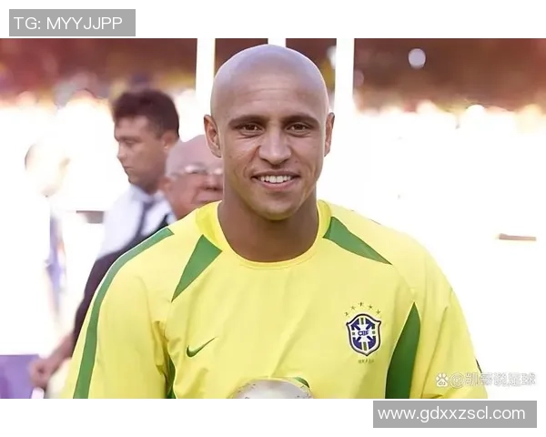 足球四大球星实力排名全面解析谁才是真正的绿茵场巅峰王者